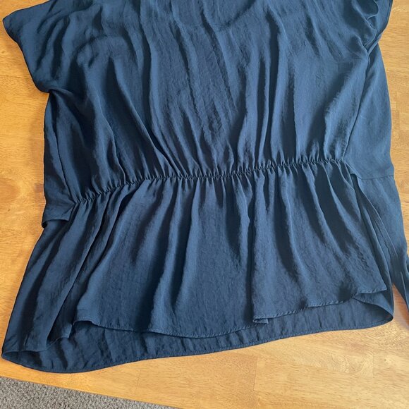 Size XL a.n.a. black short sleeved top with faux wrap front and synched back - Picture 14 of 14